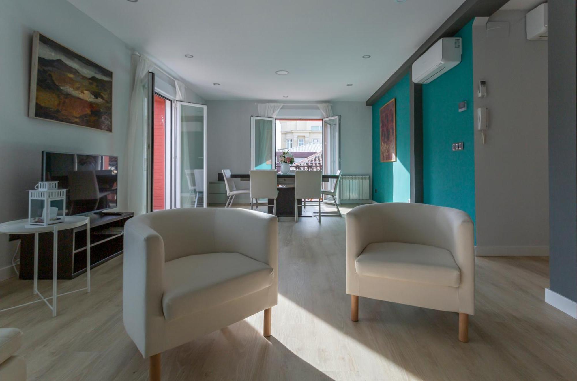 Gran Via Deluxe Apartment Granada Luaran gambar