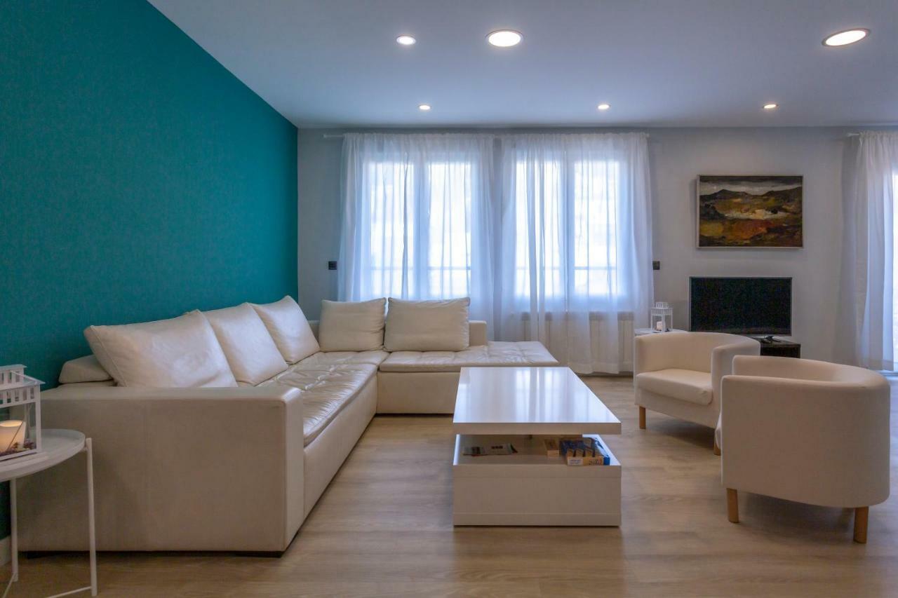 Gran Via Deluxe Apartment Granada Luaran gambar
