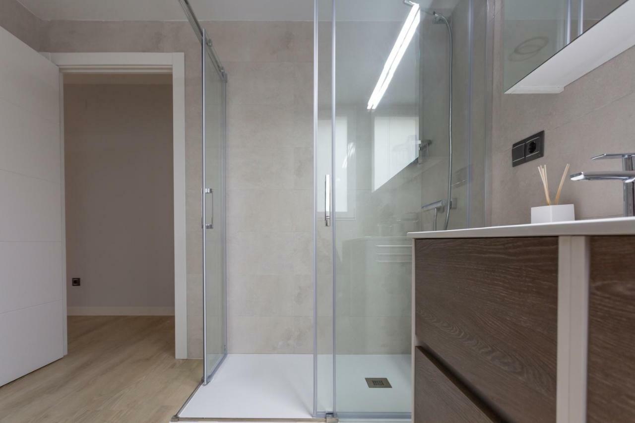 Gran Via Deluxe Apartment Granada Luaran gambar