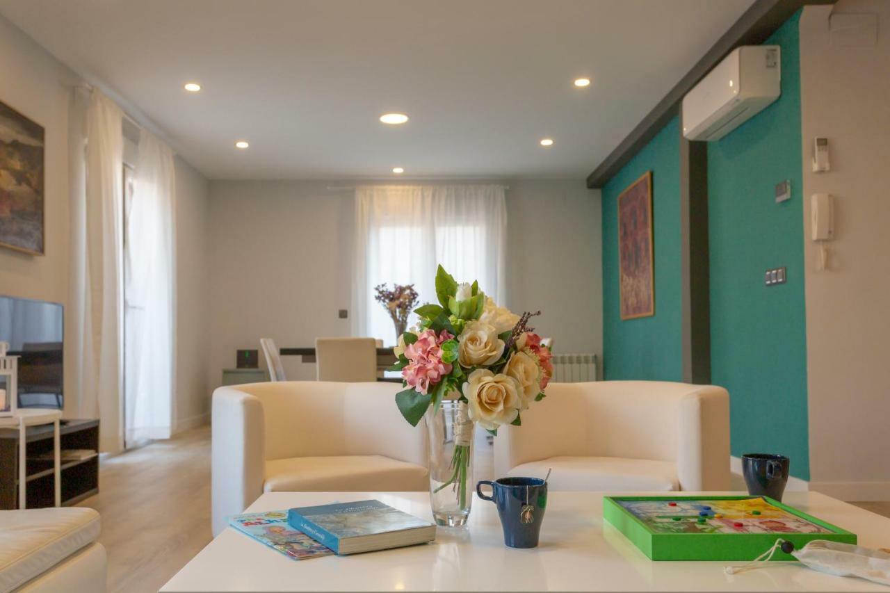 Gran Via Deluxe Apartment Granada Luaran gambar